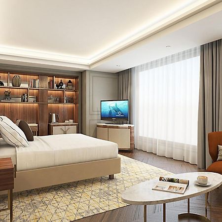Sheraton Bishkek Esterno foto